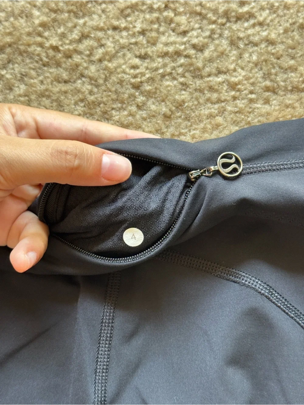 Lululemon Athleisure Speed Up Crop 21